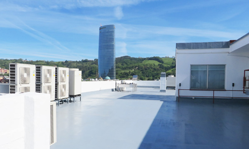 Impermeabilización de cuberta de edificio en Máximo Aguirre 18 bis de Bilbao